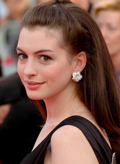 Anne Hathaway chirurgie esthétique