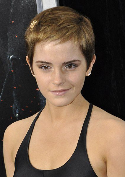 Emma Watson chirurgie esthétique