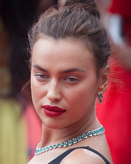 Irina Shayk chirurgie esthétique