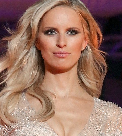 Karolina Kurkova chirurgie esthétique