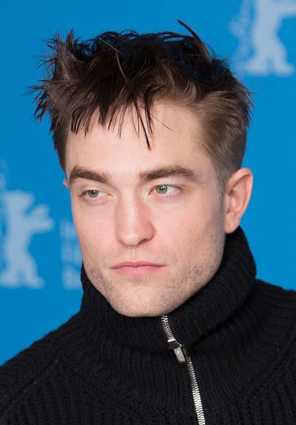 Robert Pattinson chirurgie esthétique