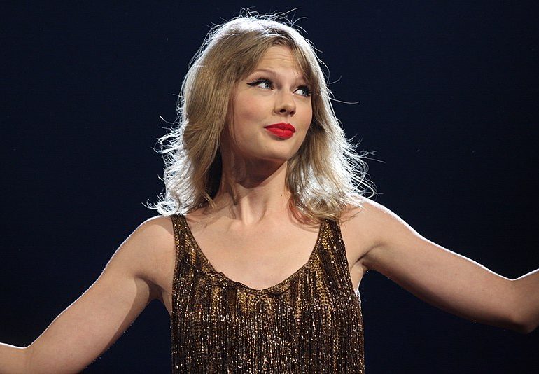 Taylor Swift chirurgie esthétique